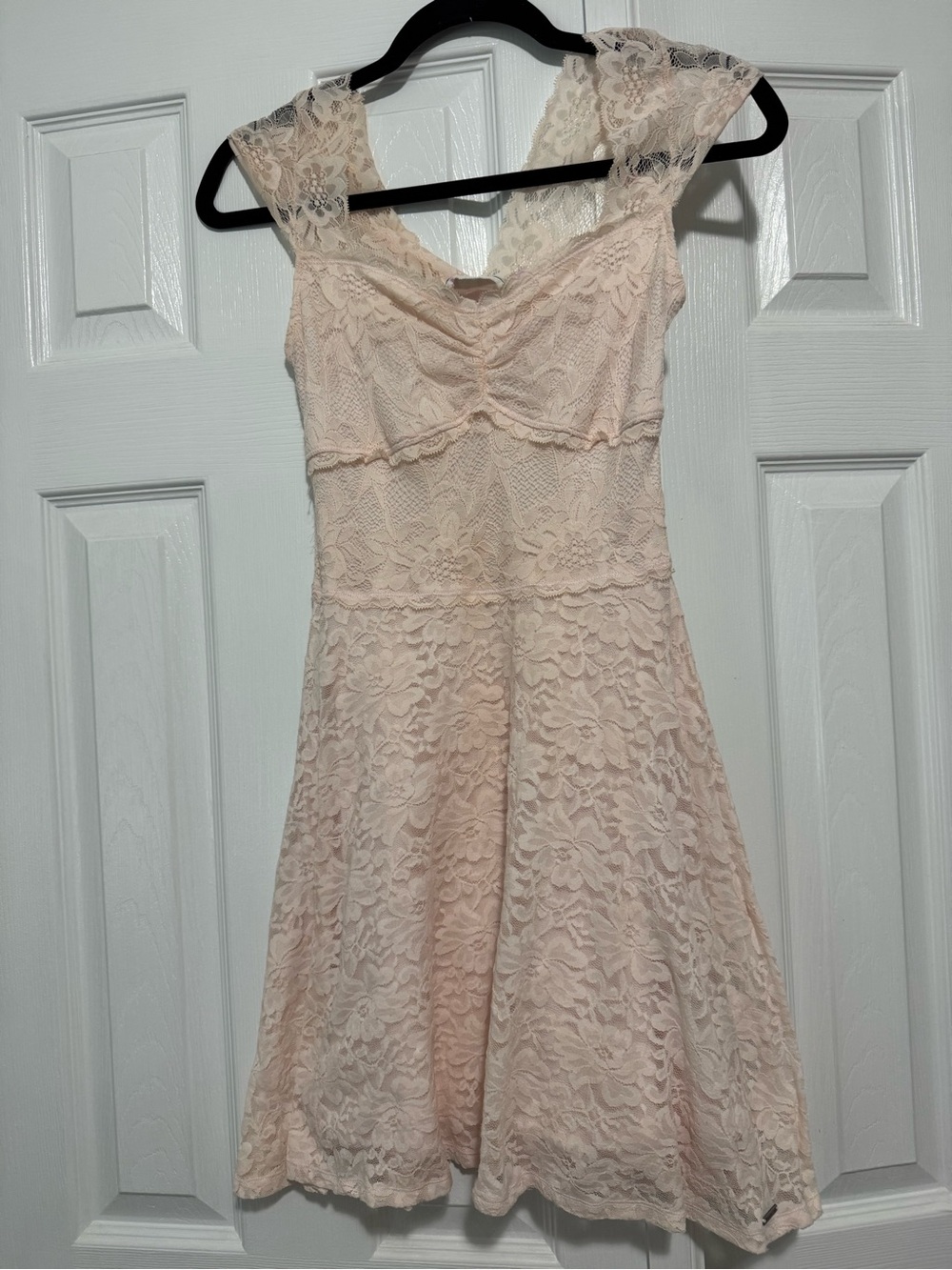 Abercrombie & Fitch‎ Blush Lace Mini Dress